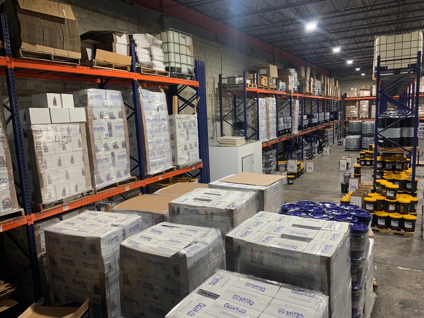 MAXILUB lubricant inventory staged at the Doral distribution center